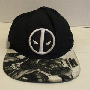 Marvel Deadpool Cap Bioworld Men Small Snapback Black Grey White Graphic Hat